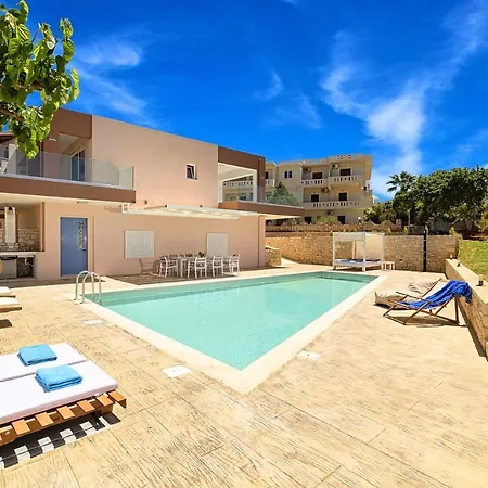 Villa Allas Heated Pool *