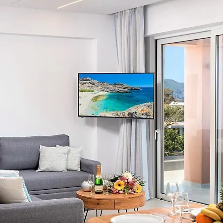 Allas Heated Pool Vila Chania (Crete)