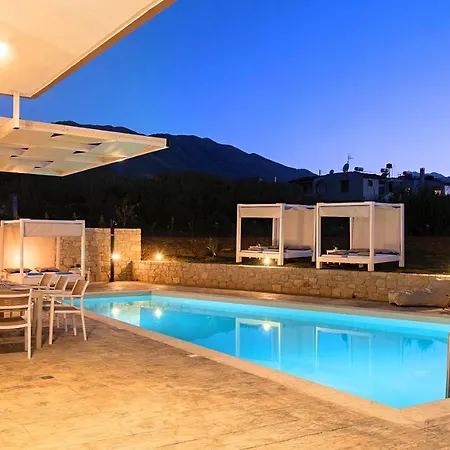 Villa Allas Heated Pool