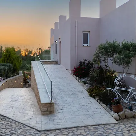 Villa Allas Heated Pool
