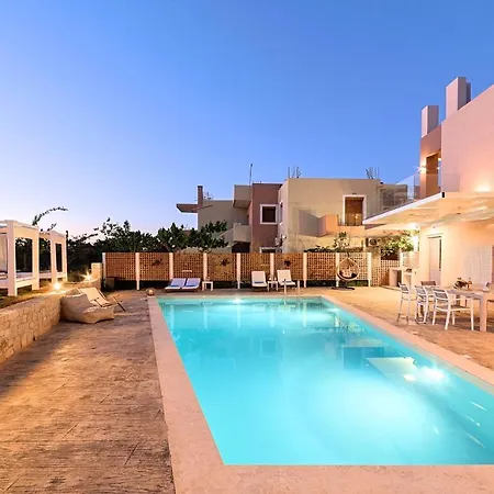 Allas Heated Pool Villa