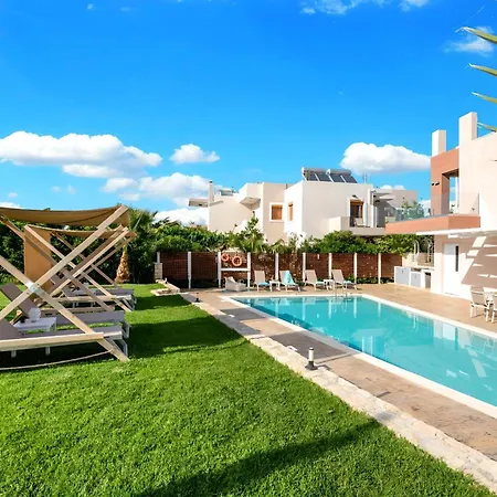 Villa Allas Heated Pool